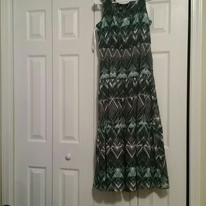 Nine west geometric pattern maxi dress.